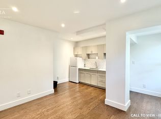 18 Bonnyview Dr #1, Toronto, ON M8Y3G6