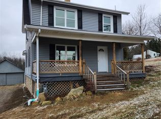 449 Chicora Rd, Butler, PA 16001