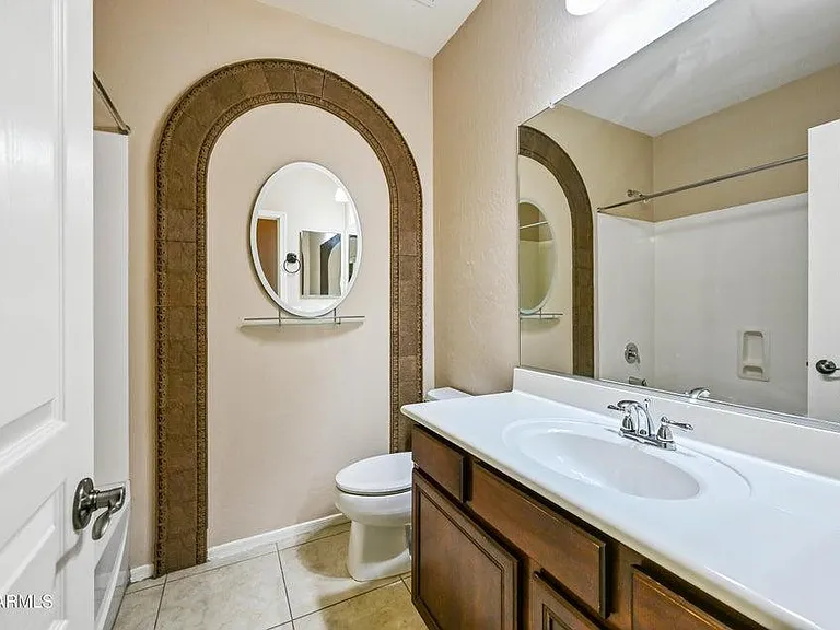 7102 W Katharine Way — Photo 12