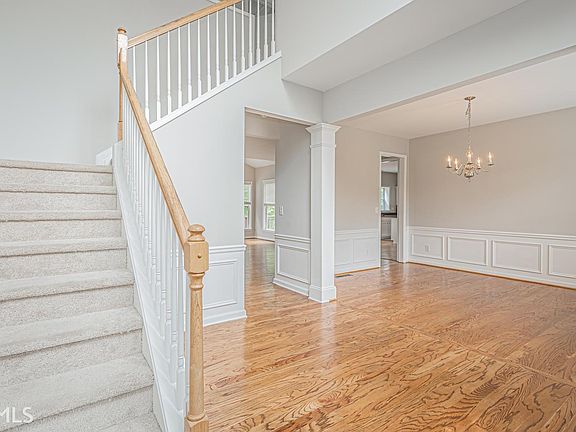3rd image of 514 Ashland Pkwy
