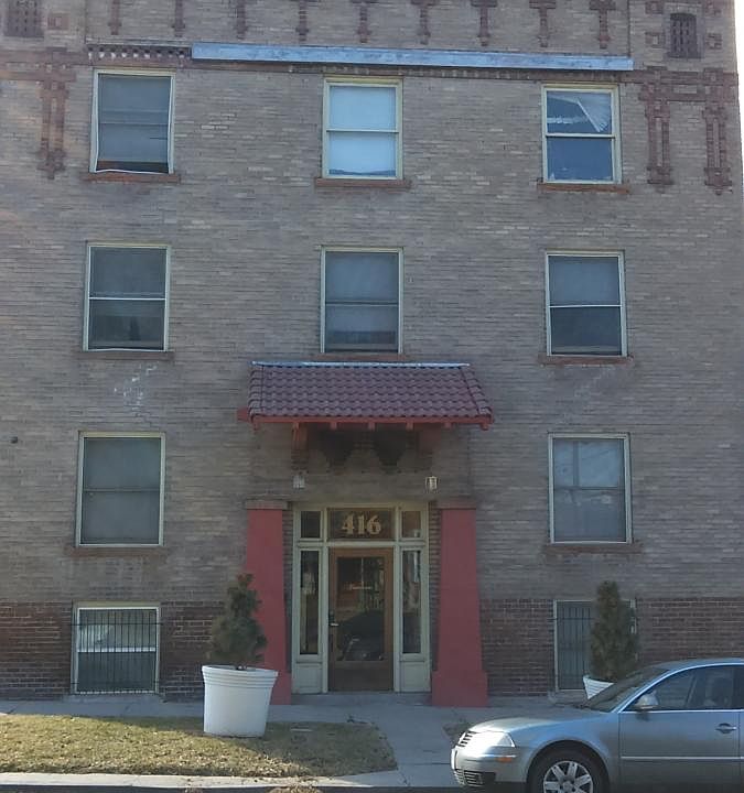 1st image of 416 21st St #17
