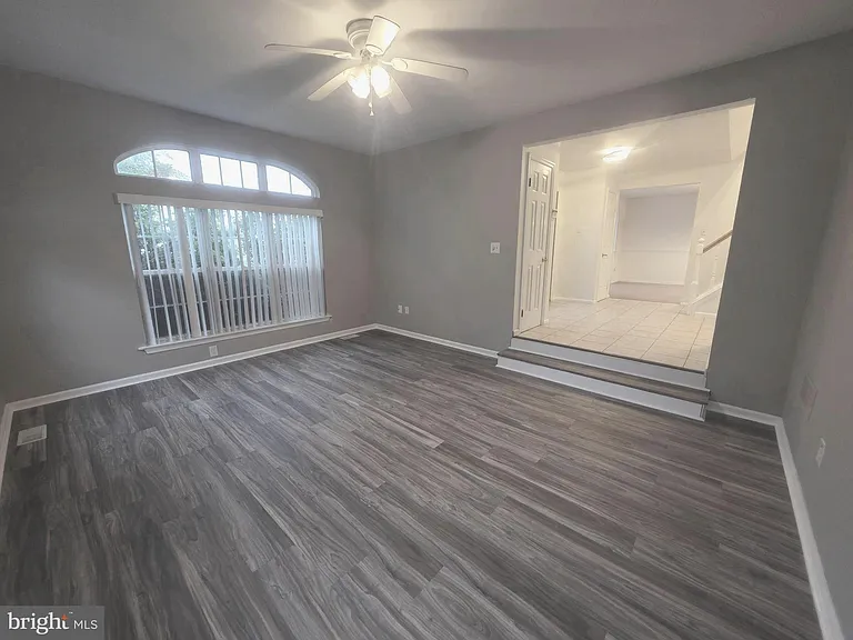 138 Persimmon St — Photo 5