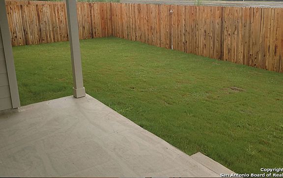 3rd image of 2539 Diamondback Trl