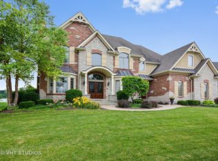 39W745 Goldenrod Dr, St Charles, IL 60175