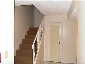2nd image of 5954 NW 28th St