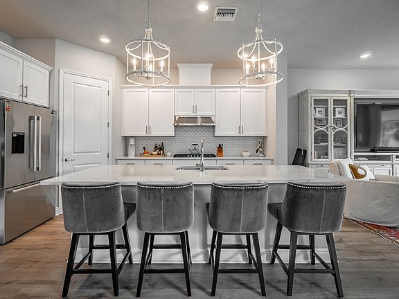 2nd image of 3818 W De Leon St #2