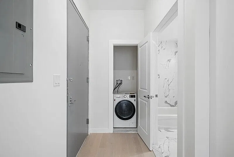 1 bed, 1.0 bath, 605 sqft, $1,723 — Photo 4