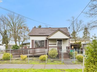 8809 N Dwight Ave, Portland, OR 97203