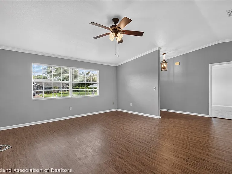 3205 Monza Dr — Photo 4