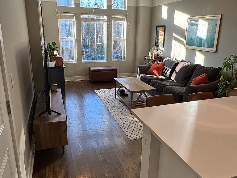 1059 N Damen Ave #3R — Photo 28