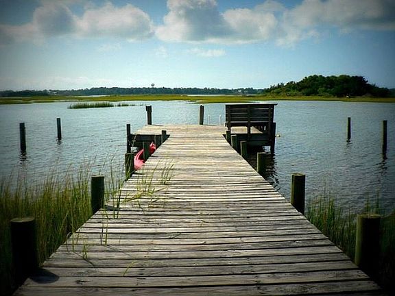 Community dock