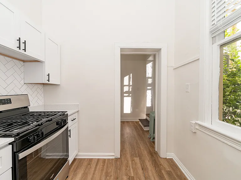 412 North St — Photo 20