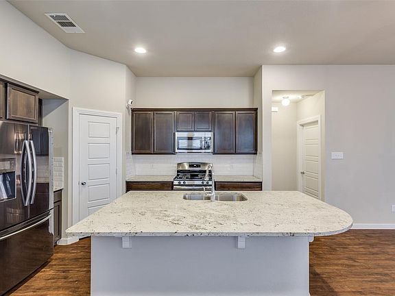 4th image of 3403 Blue Granite Ln