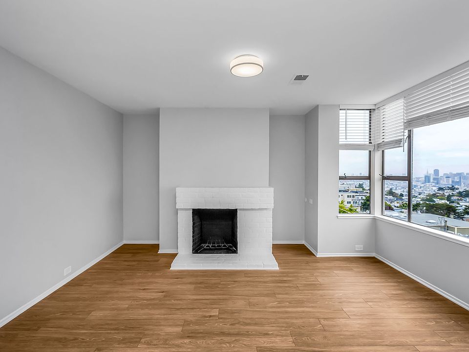 1st image of 630 Grand View Ave APT 306
