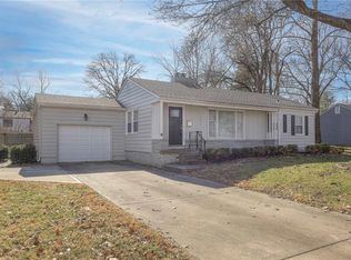 5901 W 62nd St, Mission, KS 66202