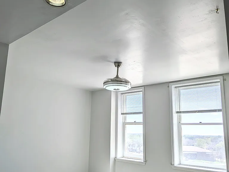 123 N Locust St #2 — Photo 6