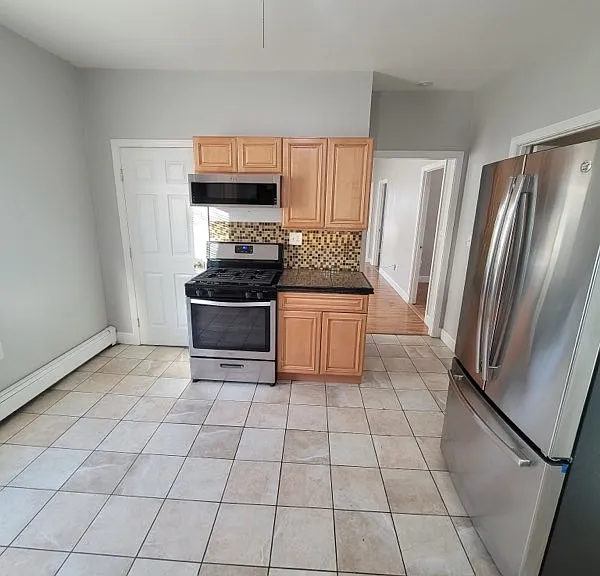 126 Lynnfield St #1 — Photo 3
