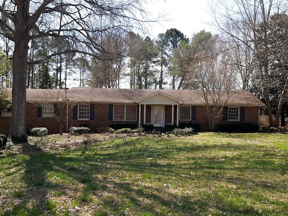 1st image of 121 Ewingville Dr