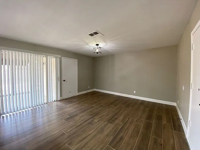 3510 W Carla Vista Dr — Photo 6