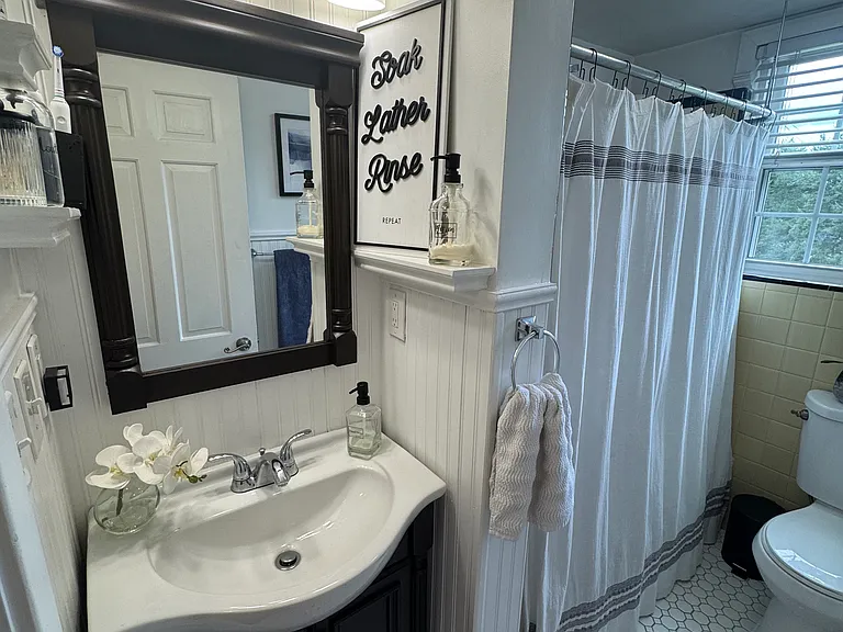 737 N 23rd St #1 — Photo 13