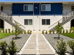 420 S Sepulveda Blvd APT 23, Los Angeles, CA 90049