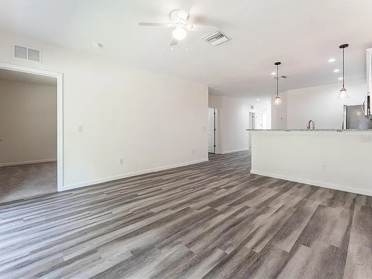 2015 Bates Ave #1 — Photo 8