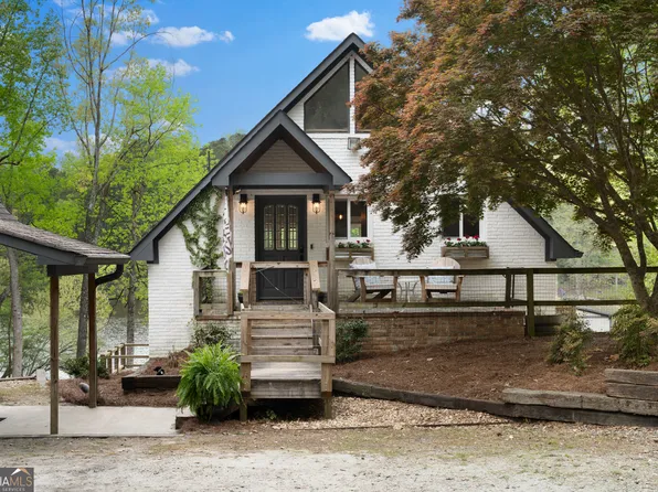 180 Lake Coweta Trl, Newnan, GA 30263