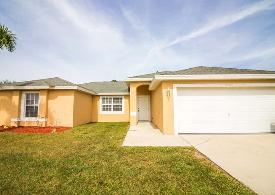 1st image of 6203 NW Kukui Ct
