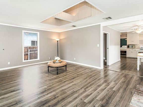 4th image of 3015 Piedmont Ave