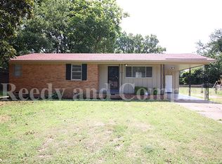 5110 Lochinvar Rd, Memphis, TN 38116