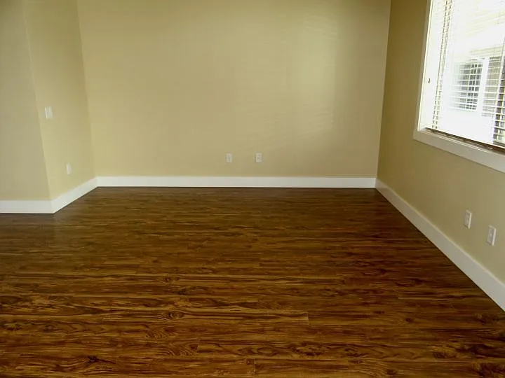 2 bed, 1.5 bath, 1261 sqft, $1,595 — Photo 3