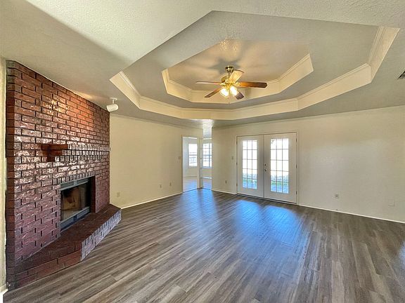 3rd image of 3801 Split Oak Dr