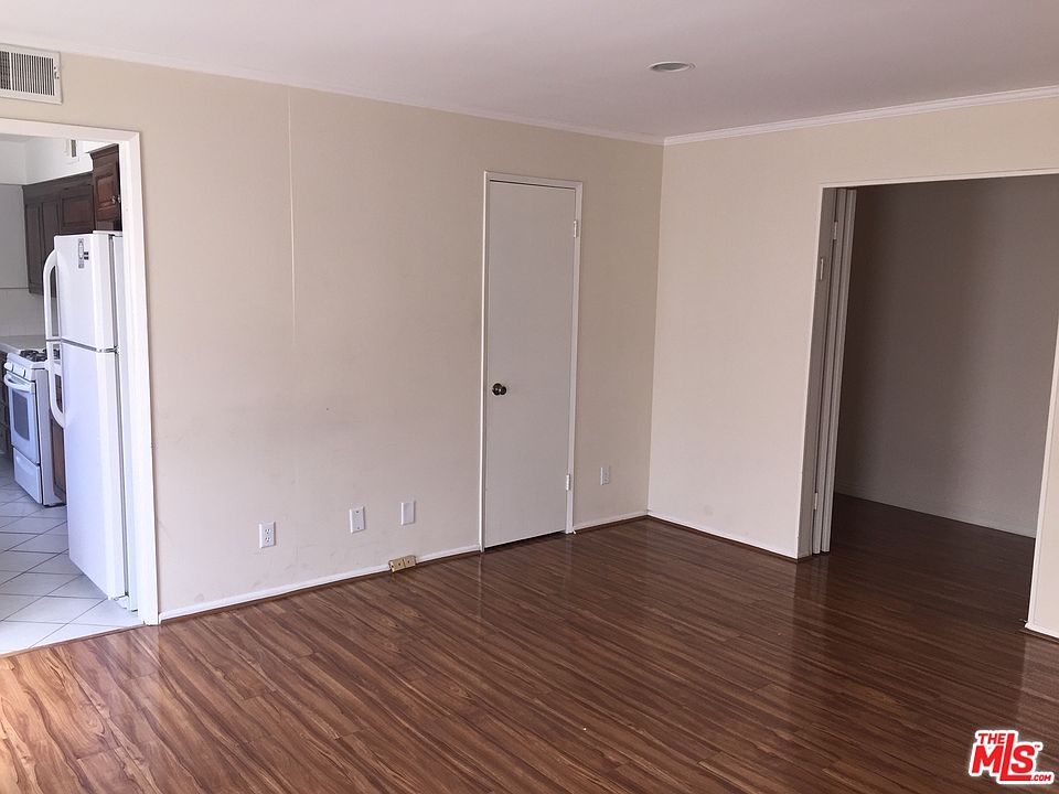 2nd image of 340 S Elm Dr APT 102