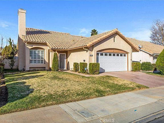 2nd image of 5891 Riviera Ave