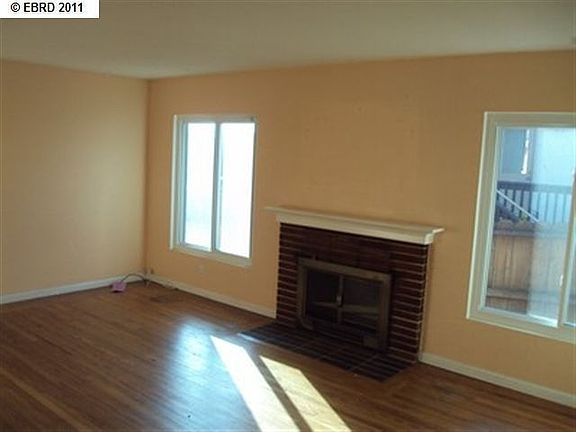 3rd image of 876 Yuba St