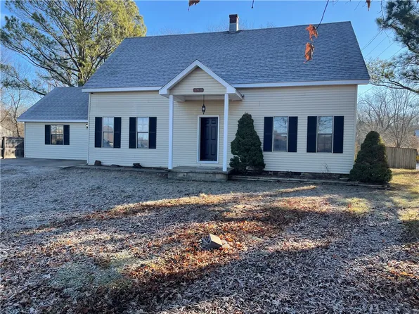 2180 Harris Community Rd, Fayetteville, AR 72701