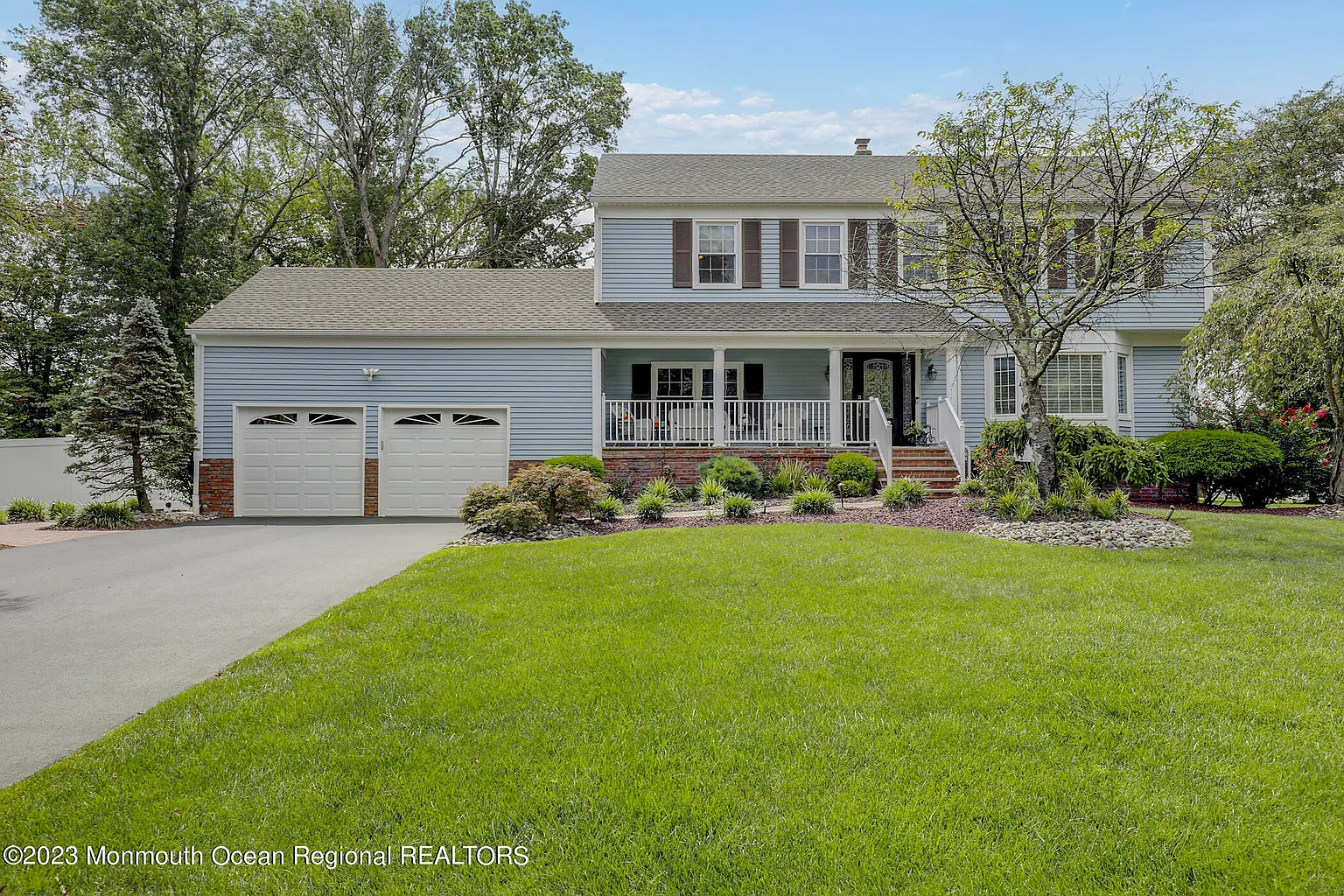 3 Devon Drive photo 1