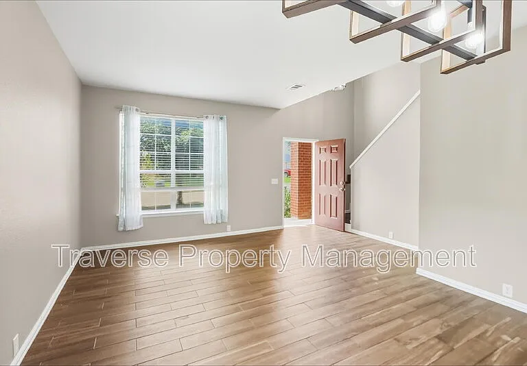 8440 Asheville Ln — Photo 2