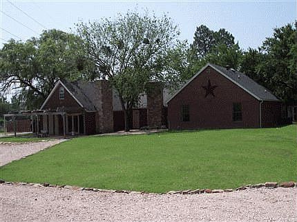2nd image of 9004 Kirk Ln