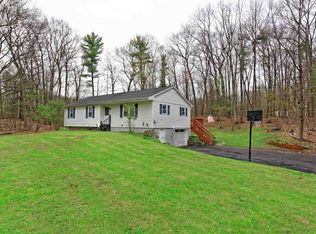 492 Palmer Rd, East Greenbush, NY 12061