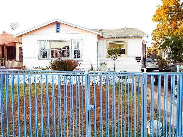 1st image of 209 E 112th St