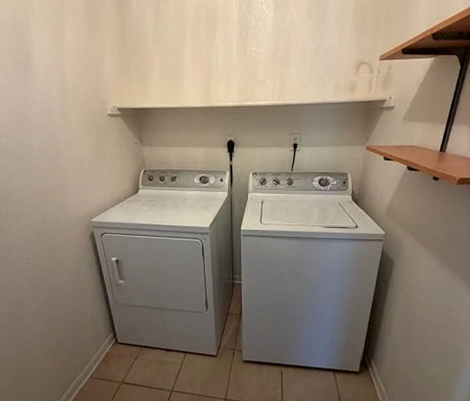 4703 John David Dr #A — Photo 14