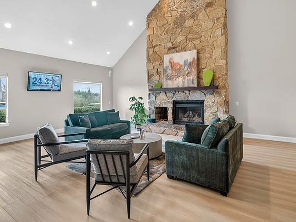 5th image of 1001 Bridgeport Ave #312