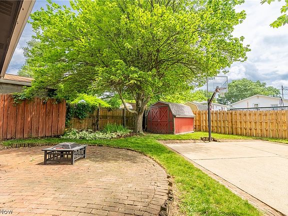 5th image of 1925 Quayle Dr