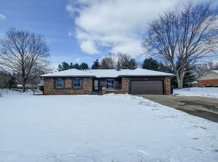 3928 Santa Clara Dr, Greenwood, IN 46142