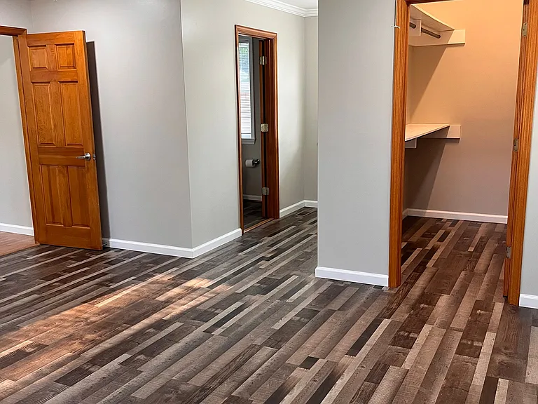 3355 Gallows Rd — Photo 14