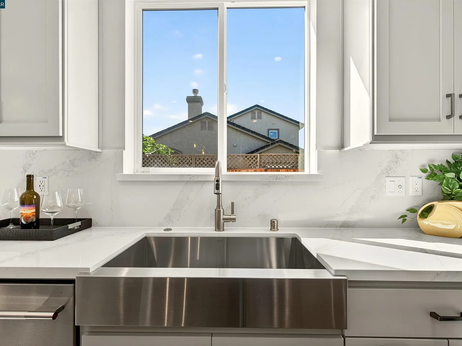 2201 Vandeleur Dr - Photo 10