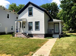 410 E Taylor St APT 2, Bloomington, IL 61701