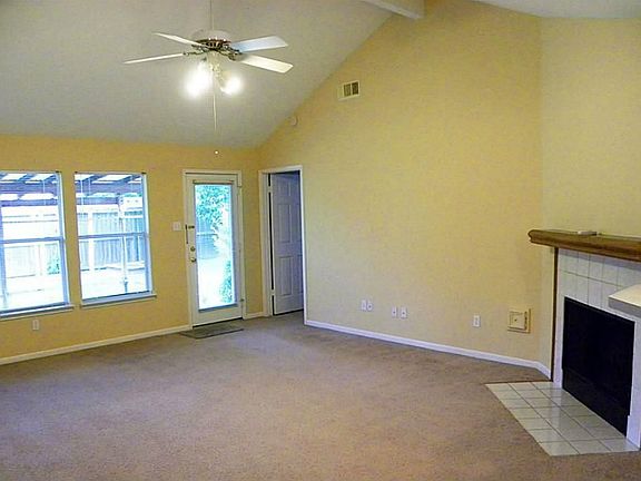LIVING ROOM - Bright, open and inviting. This room is where families come together!