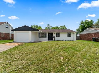 1927 Vermont Dr, Xenia, OH 45385